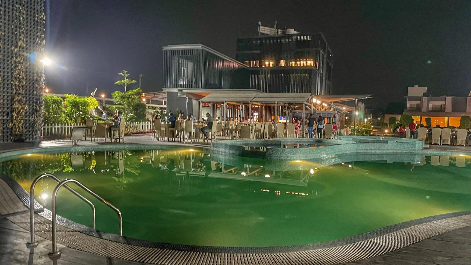 Kanke Resort Ratu Luaran gambar